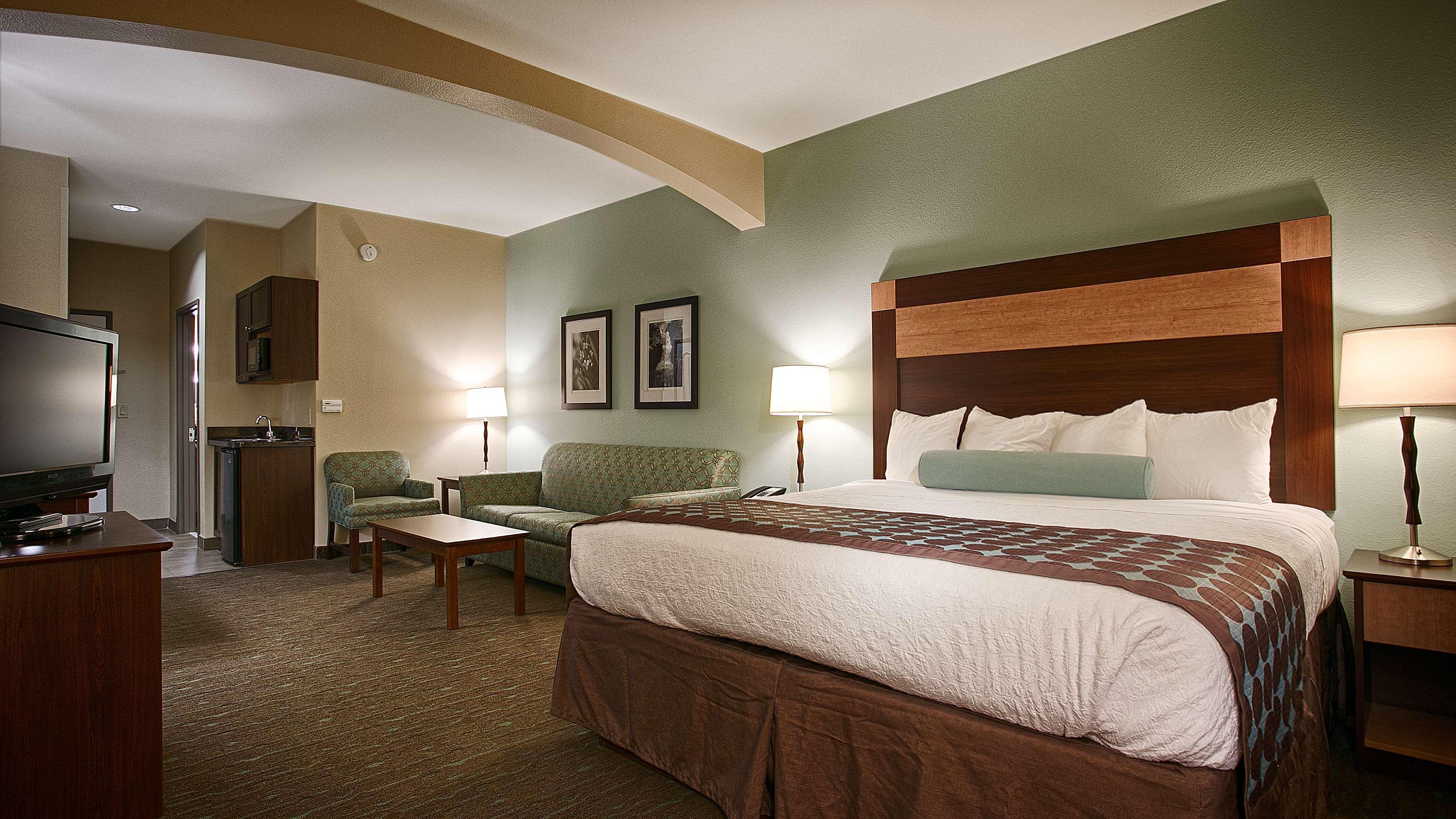 Best Western Plus Texarkana Inn And Suites Exterior photo