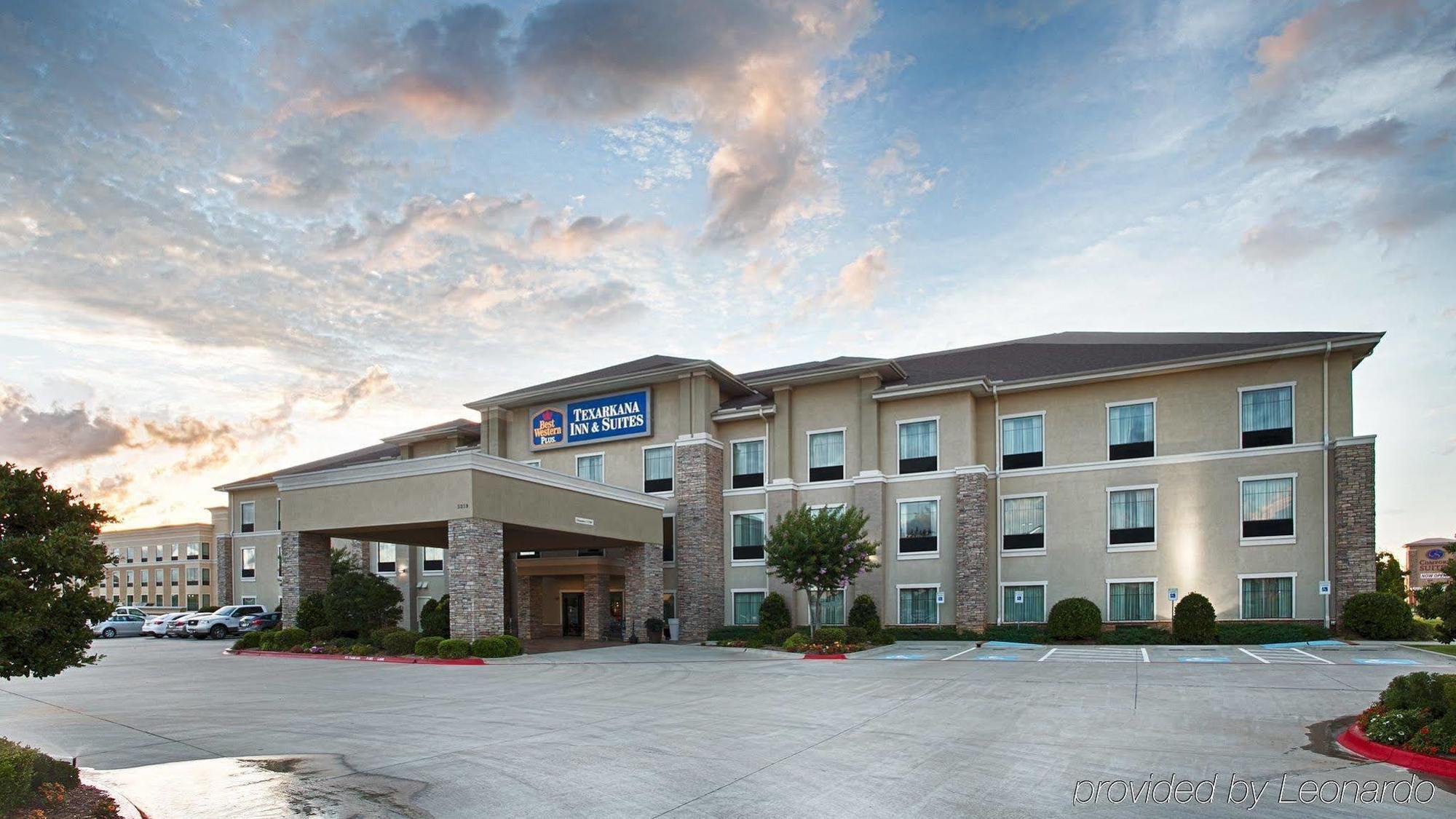 Best Western Plus Texarkana Inn And Suites Exterior photo